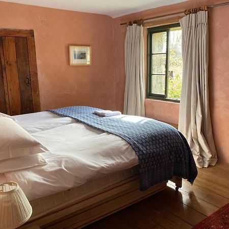 The Barn, Higher Boden, Manaccan, Helston, Cornwall Экстерьер фото