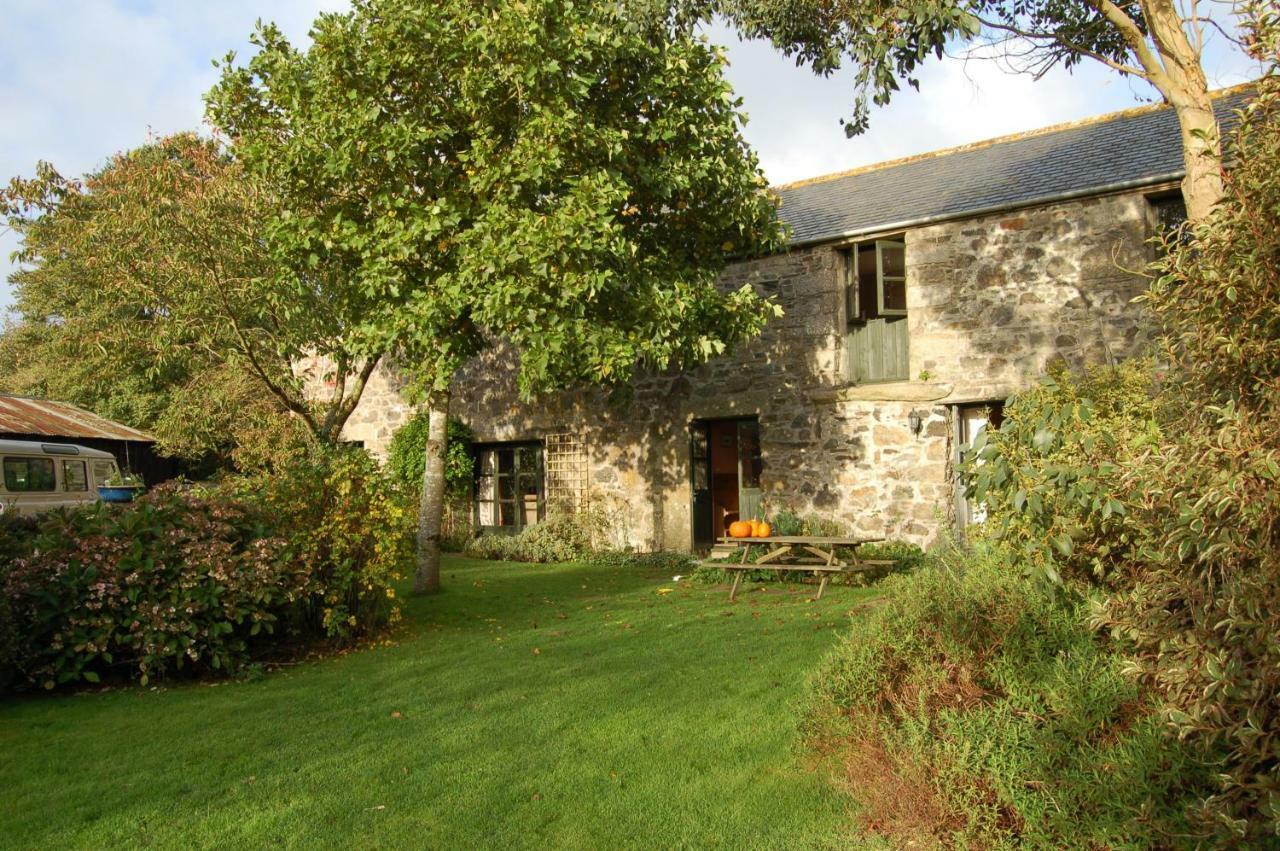 The Barn, Higher Boden, Manaccan, Helston, Cornwall Экстерьер фото